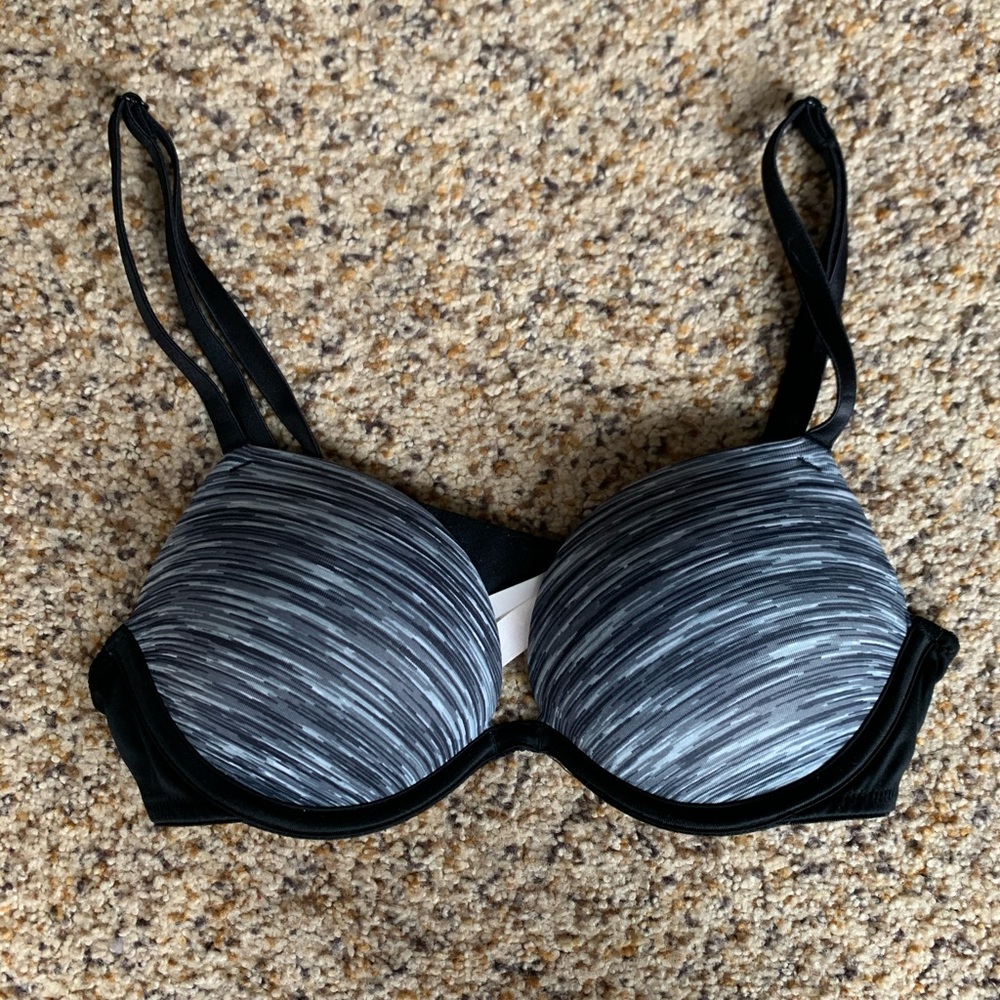 PINK, Victoria Secret Bra